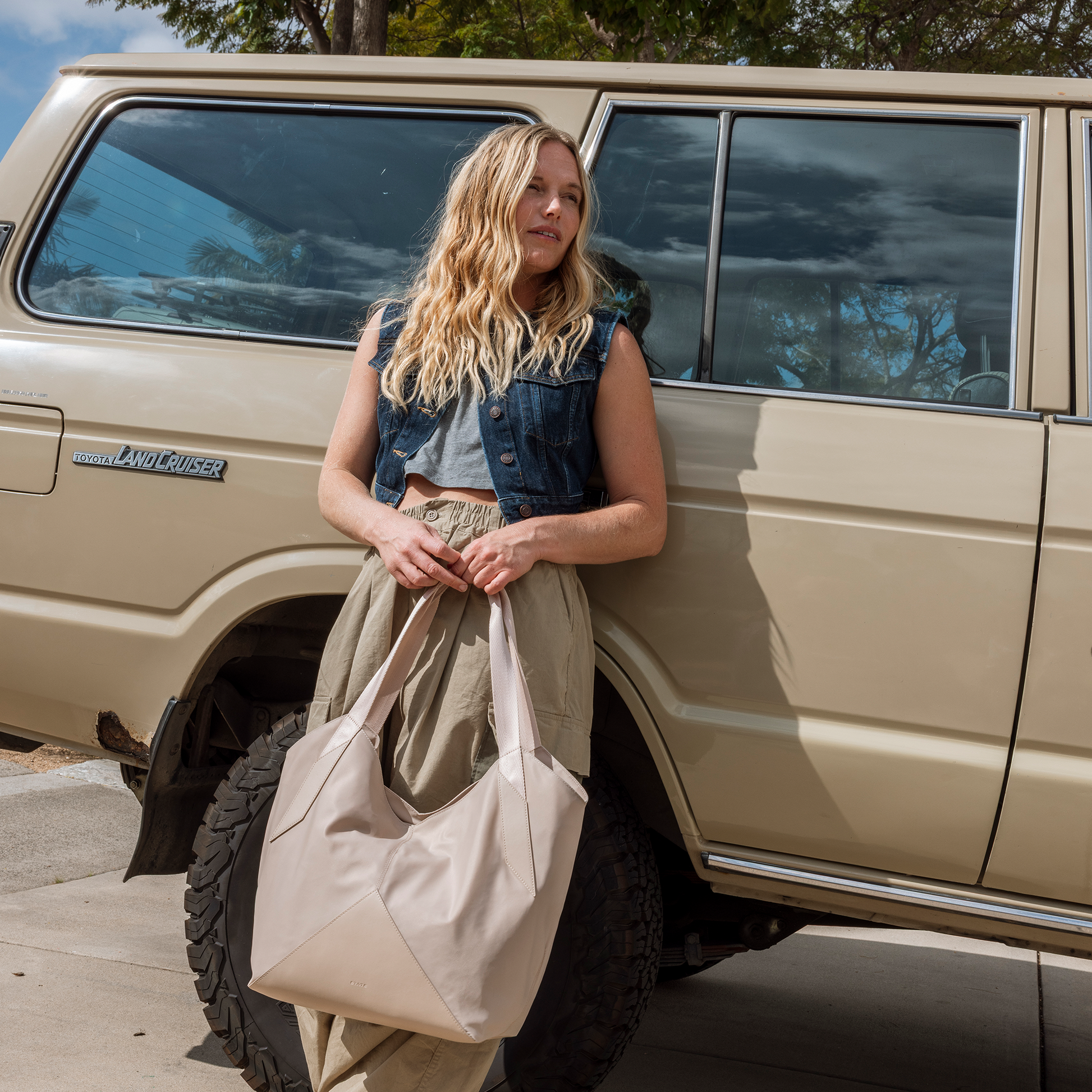 Beverly Tote Sand