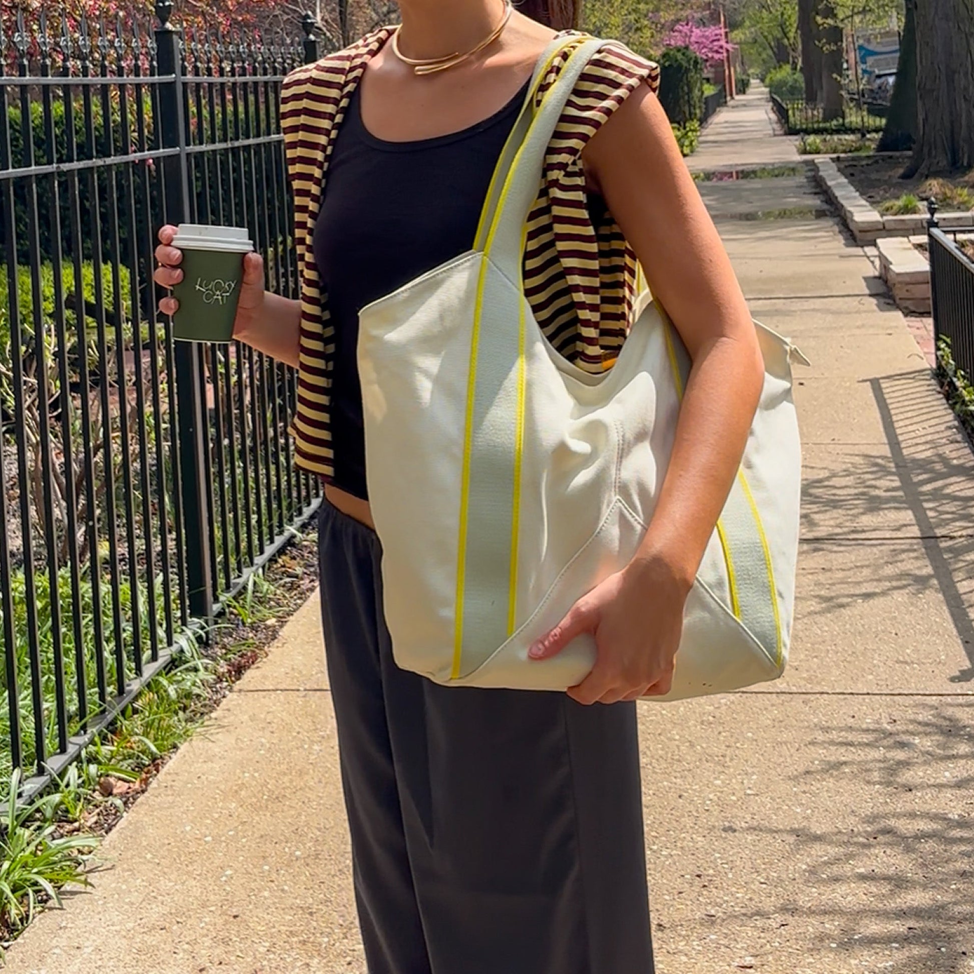 Beverly Tote Pristine